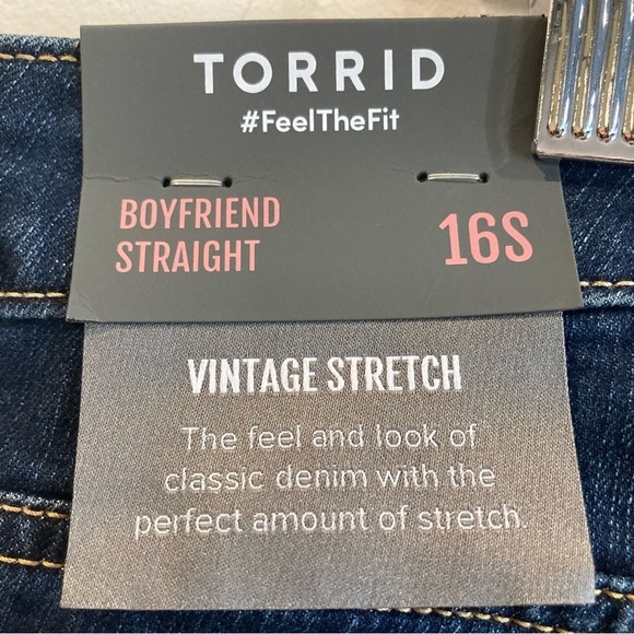 TORRID Sz 16R Boyfriend Straight Vintage Stretch Mid-Wash High Rise  Jeans NEW - Picture 4 of 11